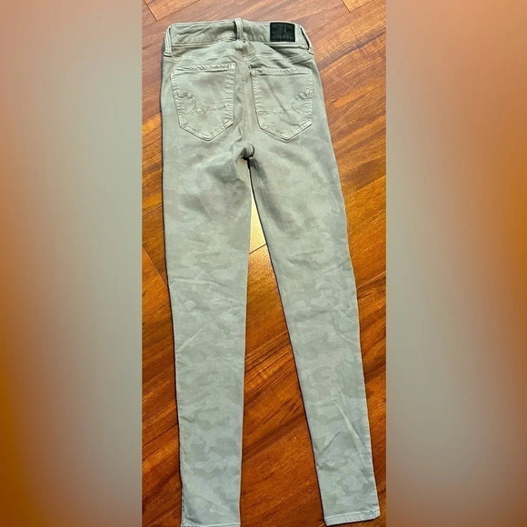 American Eagle Gray Printed Hi- Rise Jegging - Picture 4 of 9